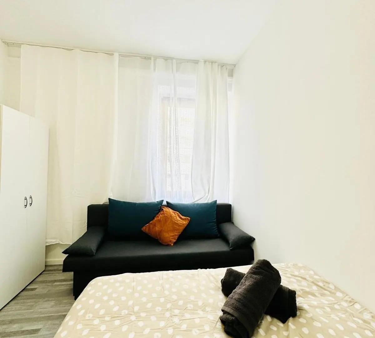 Spacious 4Br Apt For Up To 12P 10Min To Fac Platz Vienna 0*,  Austria