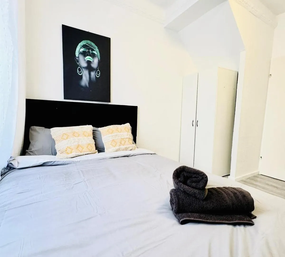 Spacious 4Br Apt For Up To 12P 10Min To Fac Platz Vienna Apartment